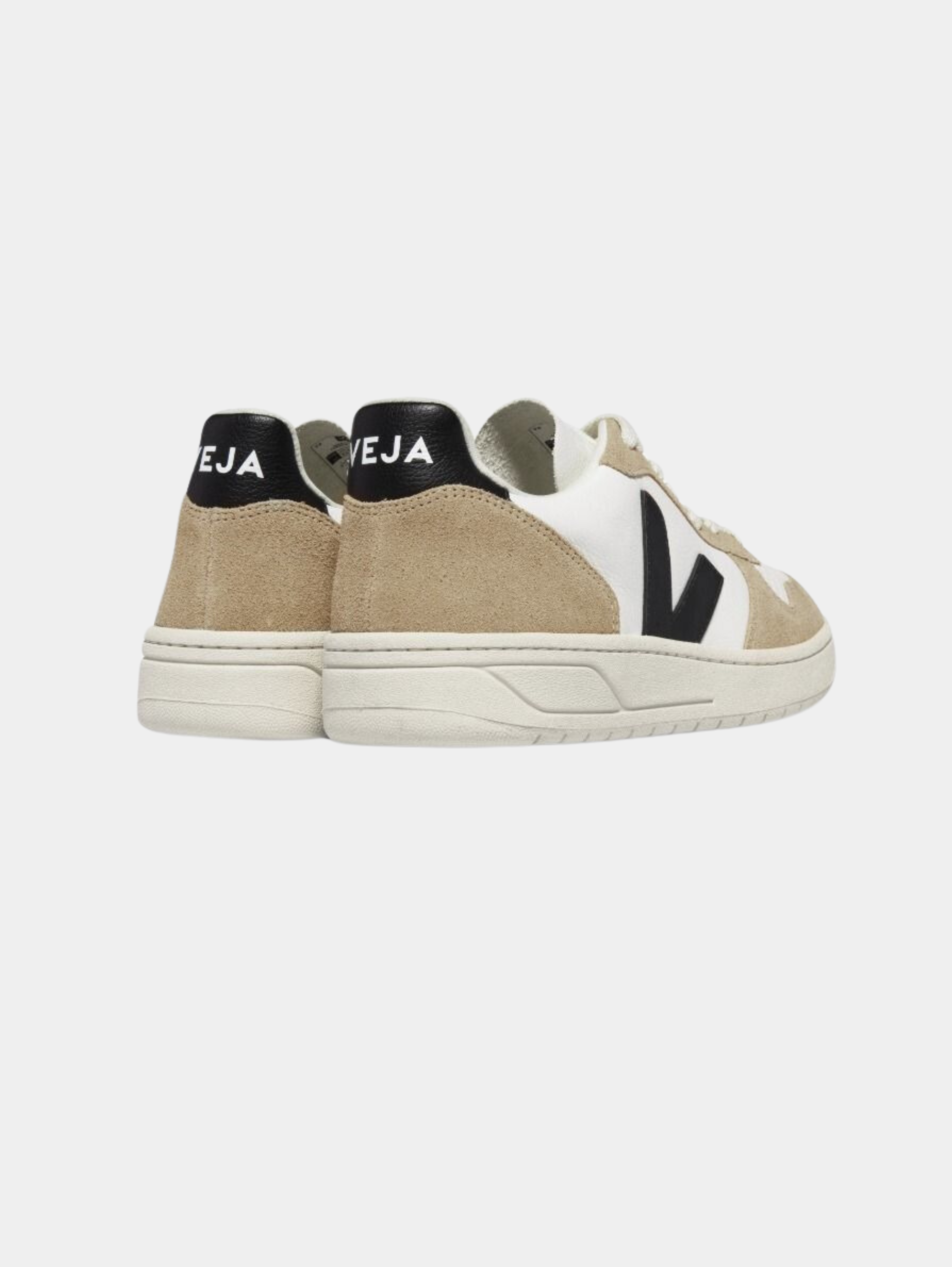 V-10 LEATHER WHITE BLACK SAHARA