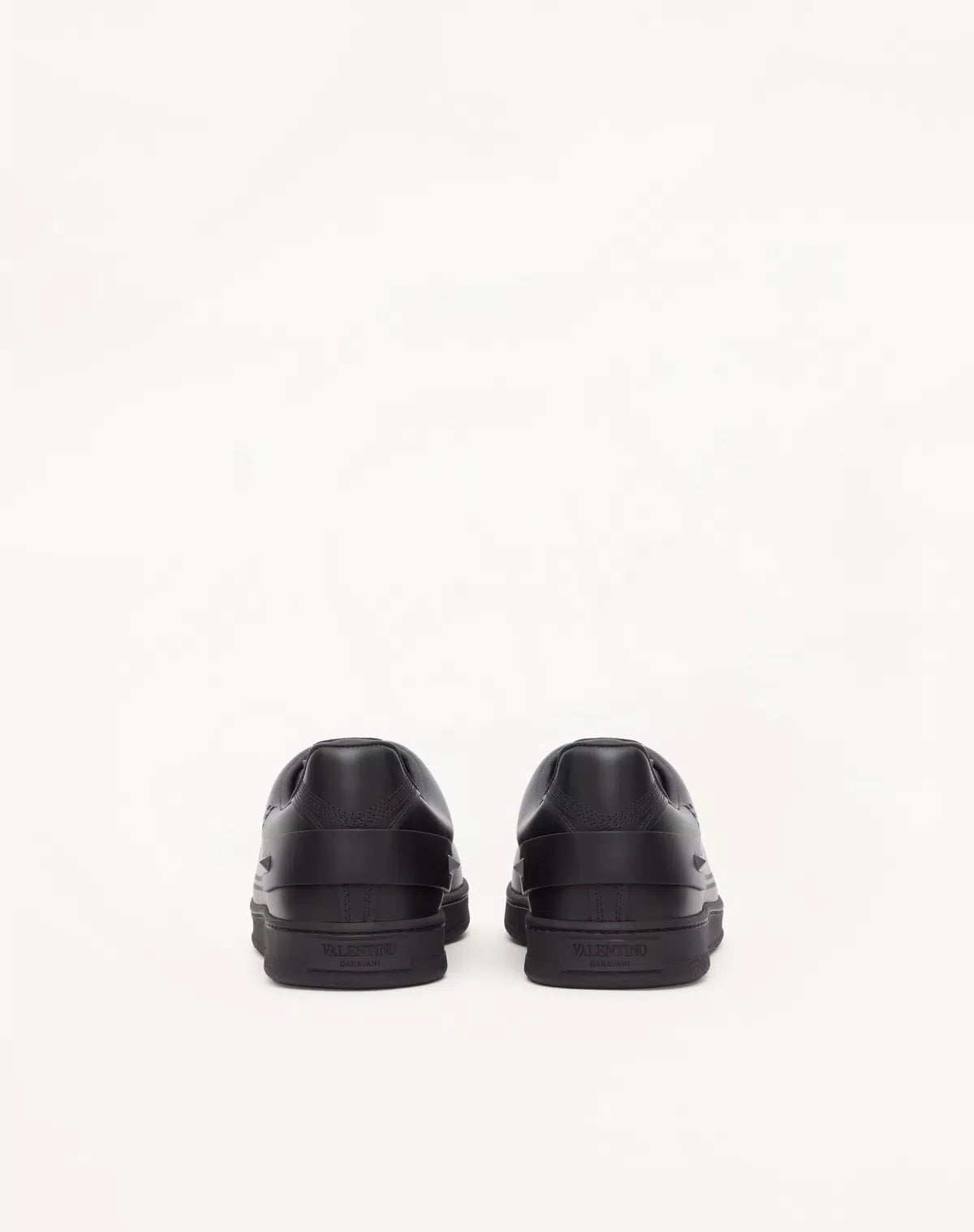 Backnet calfskin sneaker