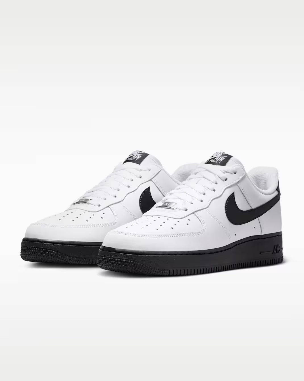 Nike Air Force 1 '07