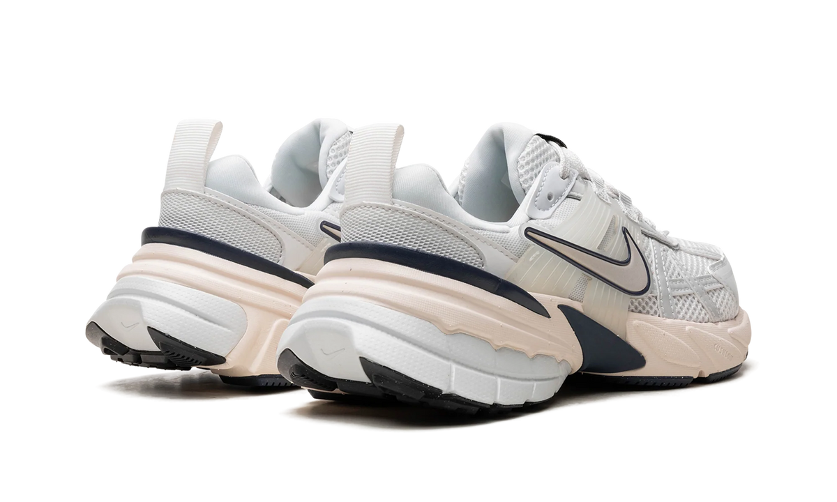 Nike V2K Run