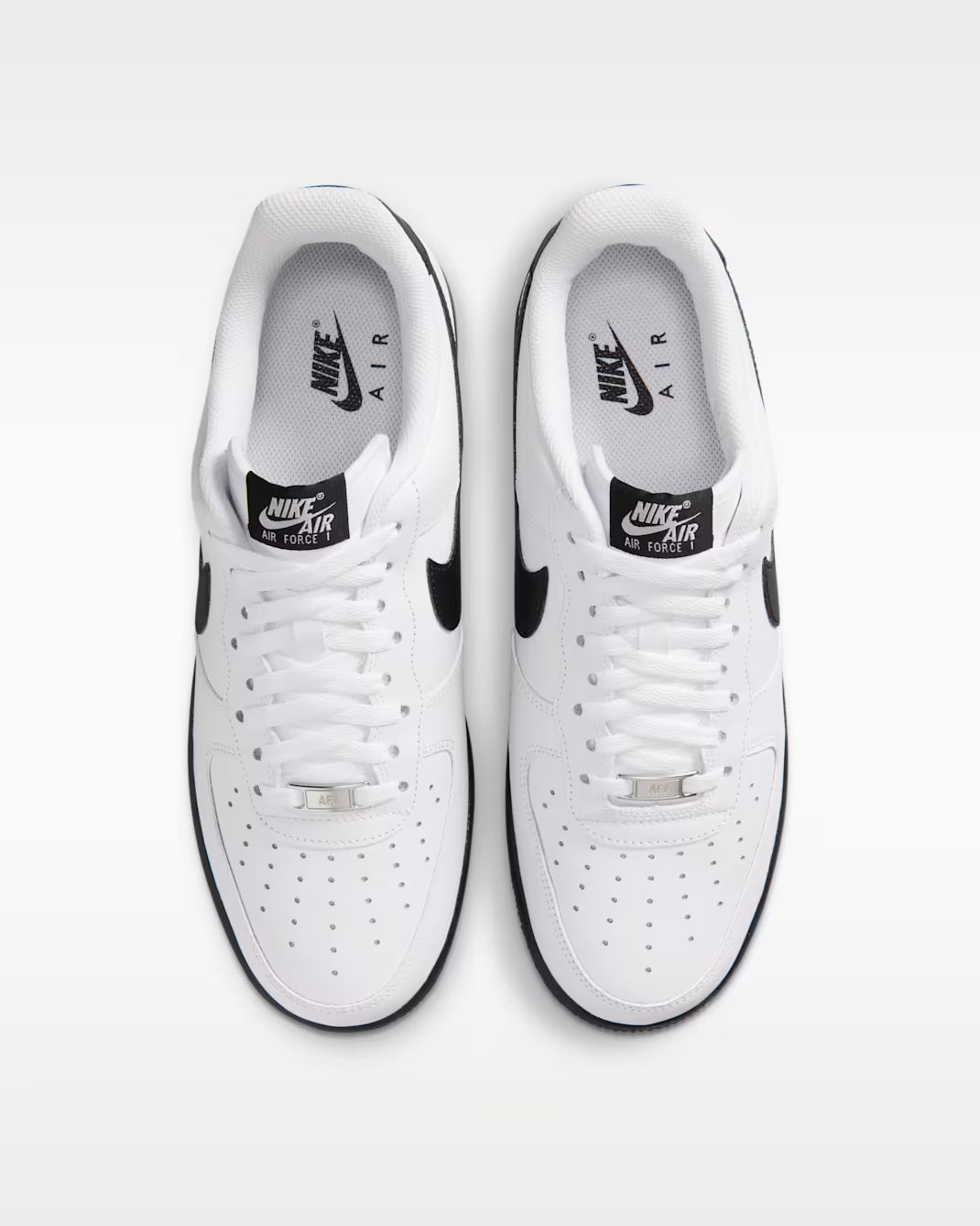Nike Air Force 1 '07