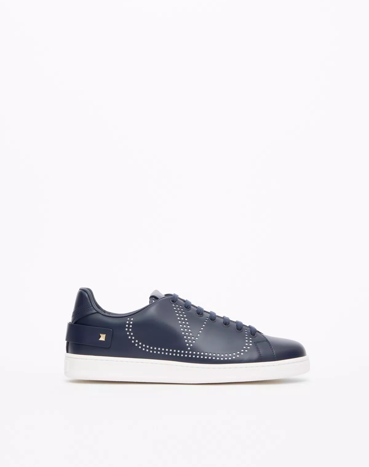 Backnet calfskin trainer