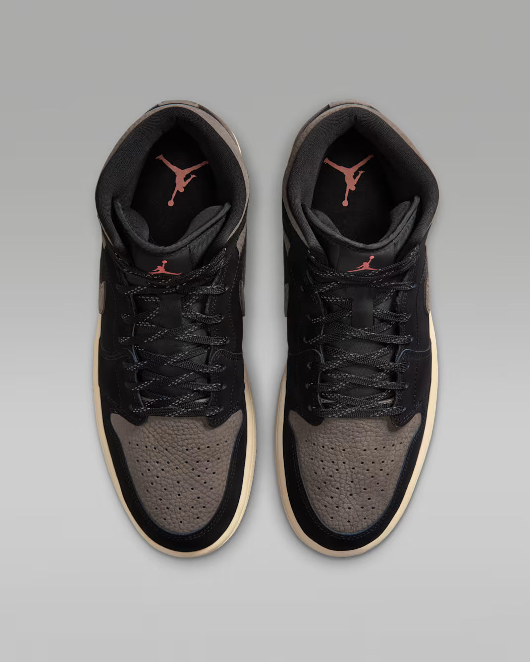 Air Jordan 1 Mid SE