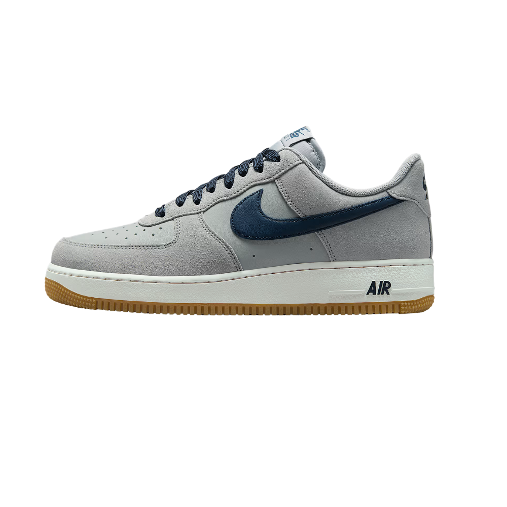 Nike Air Force 1 '07 LV8