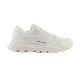 Sneakers with contrasting details