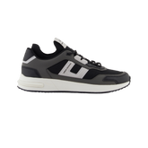 Sneakers with contrasting details