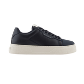 Sneakers with high sole