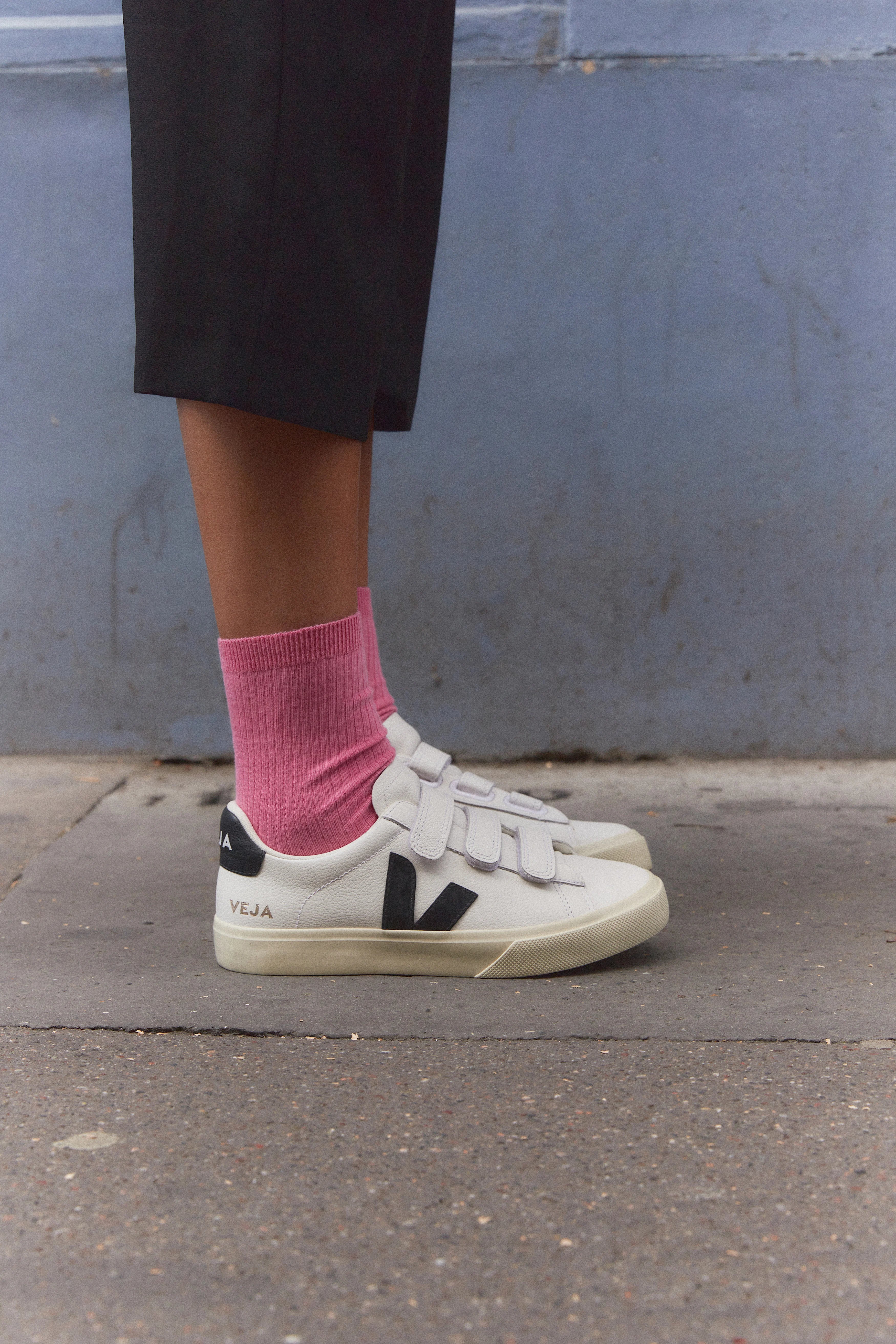 RECIFE LEATHER WHITE BLACK