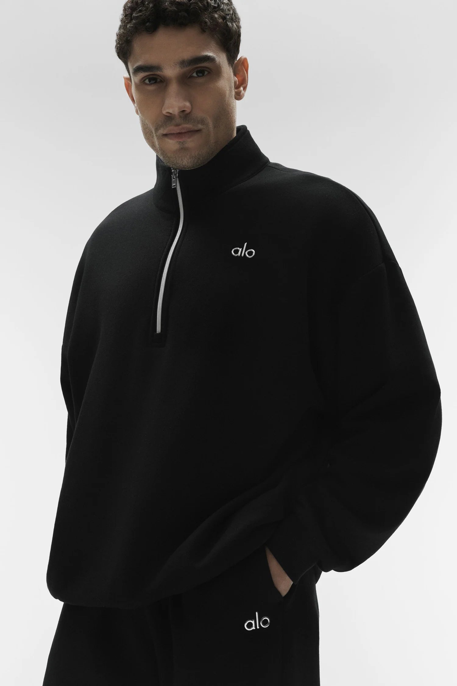 Accolade 1/4 Zip Pullover