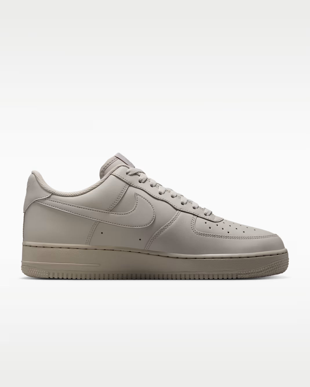 Nike Air Force 1 '07