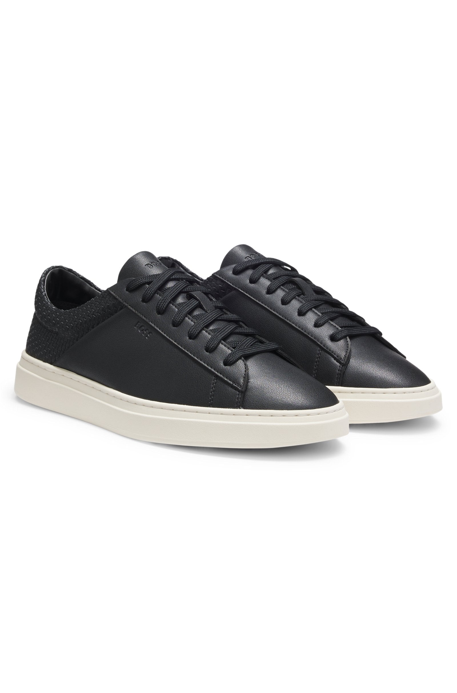 Low-top trainers with woven and grained effects