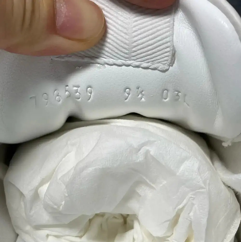 GUCCI white leather