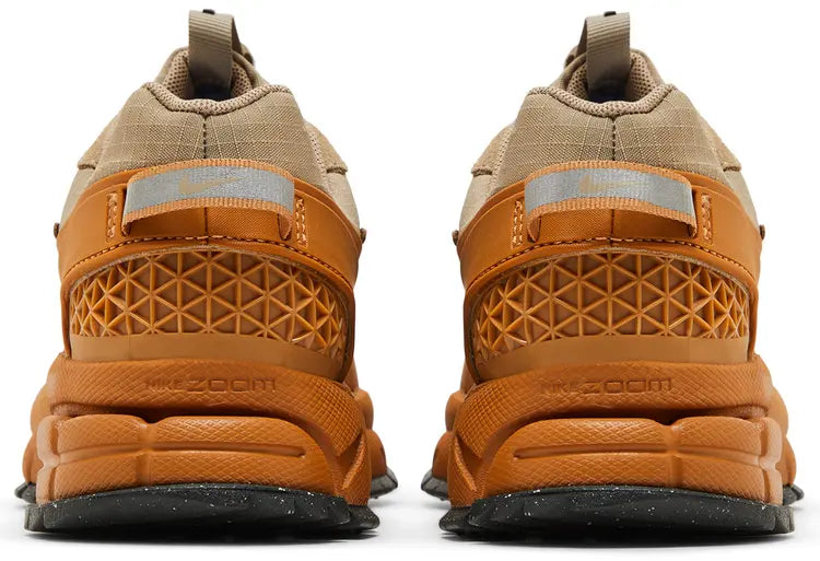 Nike Zoom Vomero 5 Roam