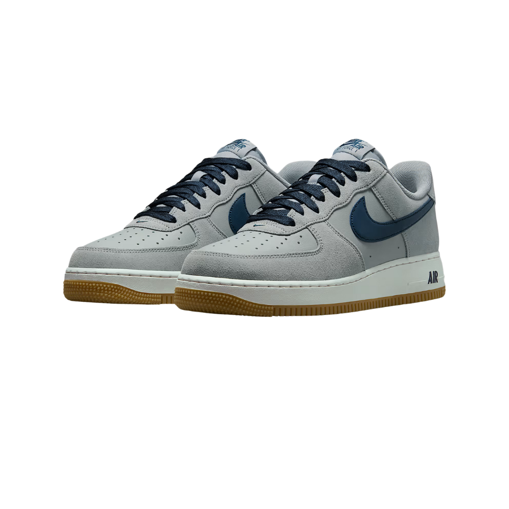 Nike Air Force 1 '07 LV8