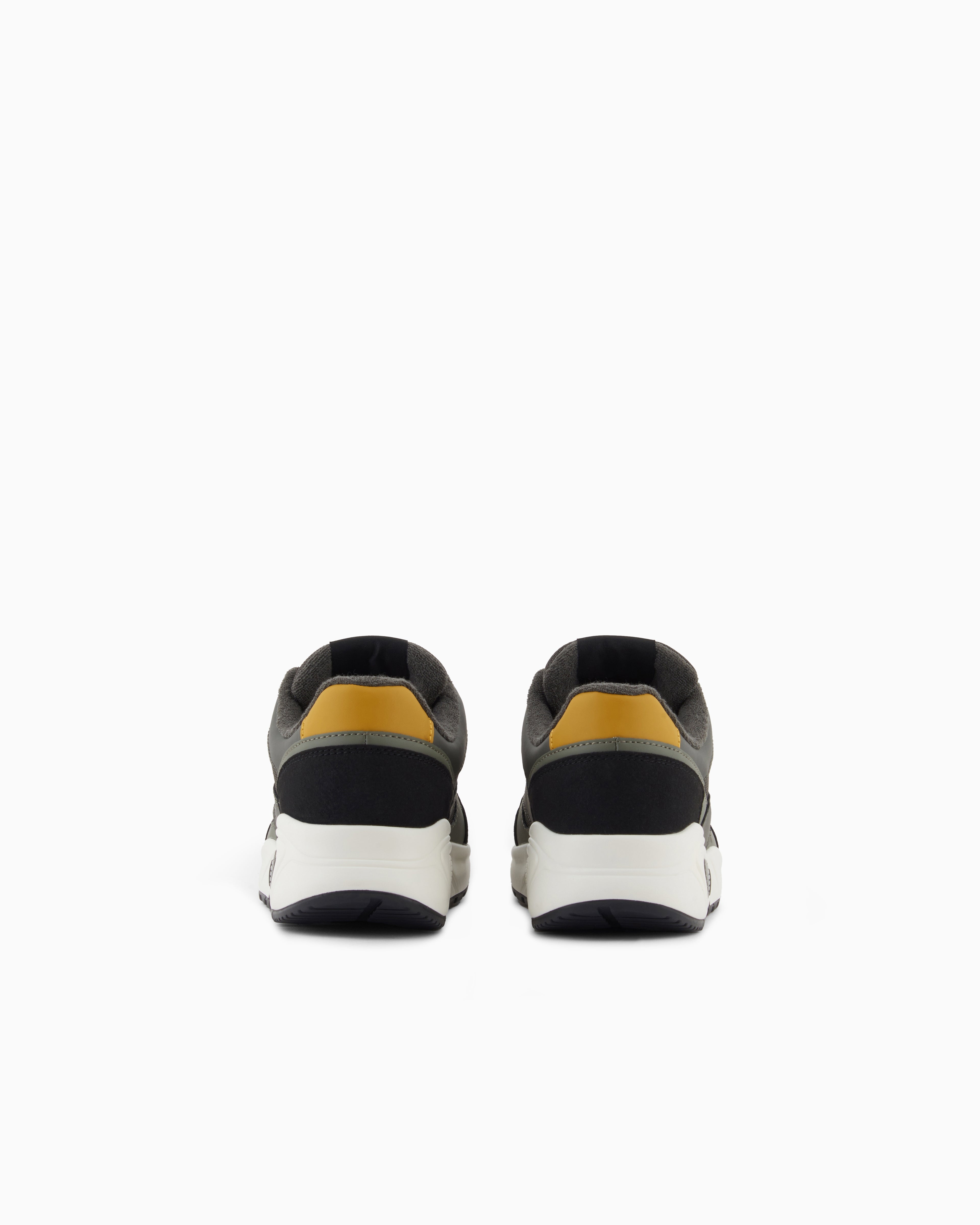 Sneakers with contrasting inserts