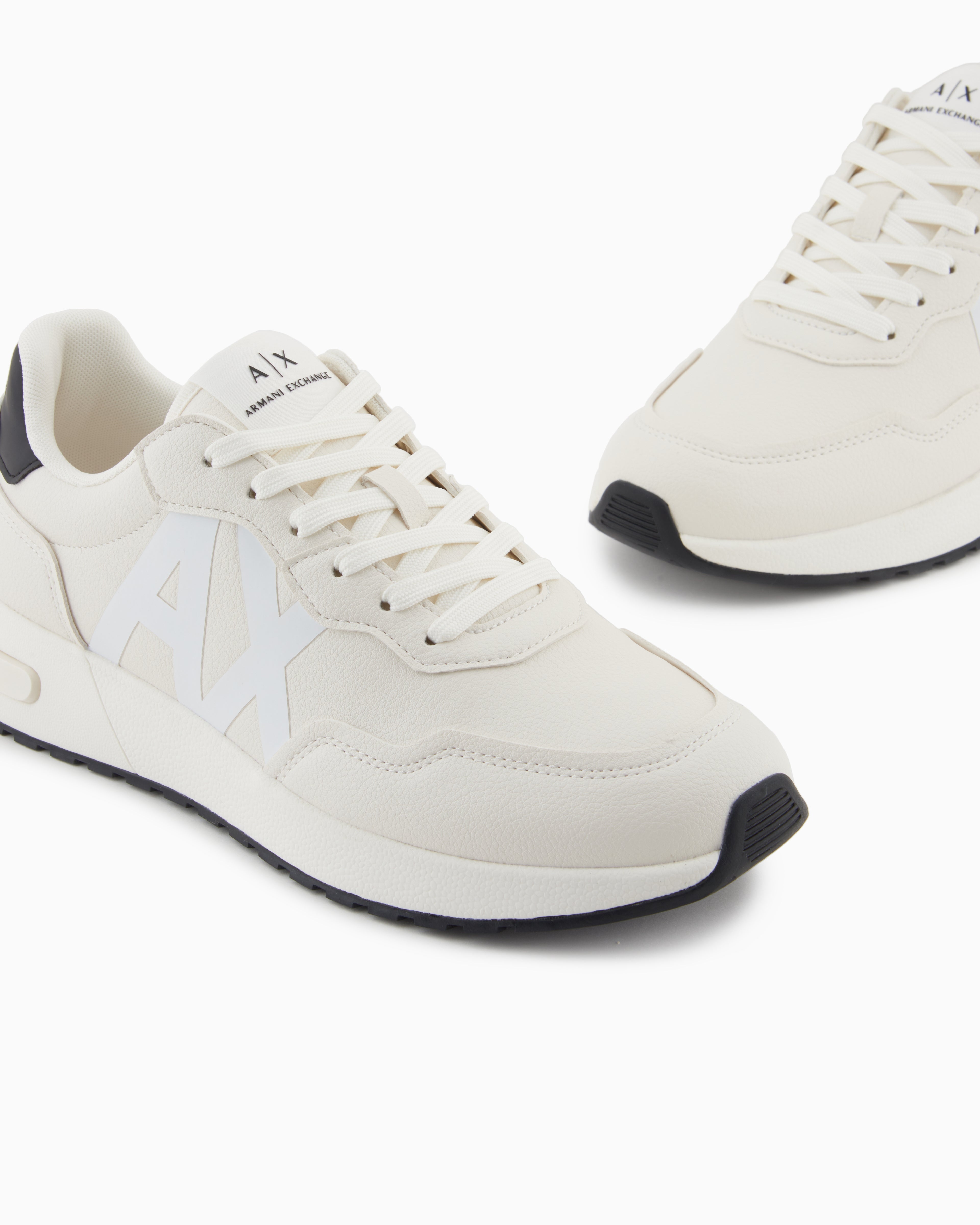 Sneakers with side logo