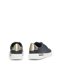 Leather cupsole trainers with signature details