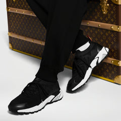 LV Runner Tatic Sneaker