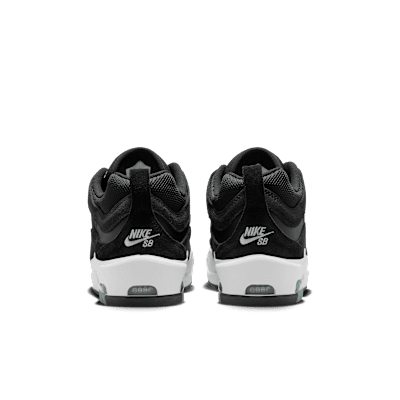 Nike Air Max Ishod